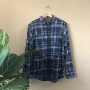 BRAND NEW Eddie Bauer blue flannel